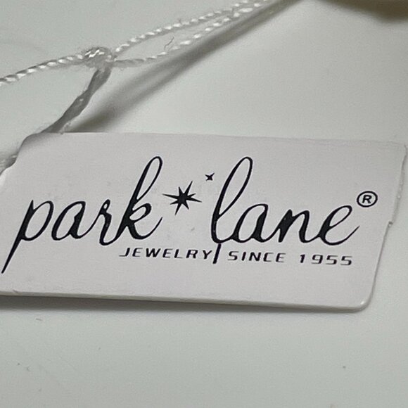 ring - Picture 4 of 8